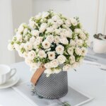 15 blomsterhoder – 5 greiner silkeroser til bryllup, kranser og dekor
