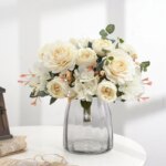 Kunstig retro blomsterbukett