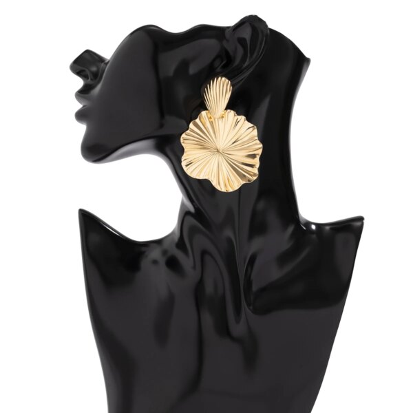 Trendy Geometric Lotus Leaf Shape Pendant Drop Earrings