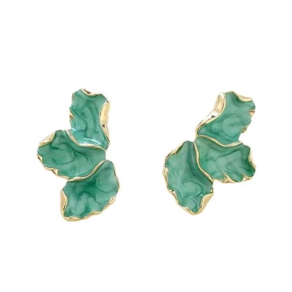 Metal Flower Cream Epoxy Earring