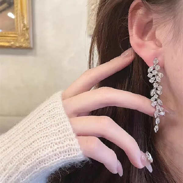 Exquisite Leaves Crystal Flower Stud Earrings