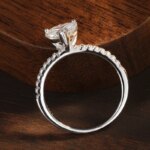KNOBSPIN Hjerteformet Moissanite Forlovelsesring 1–2 ct, D Farge VVS1, 925 Sølv med 18K Hvitt Gull
