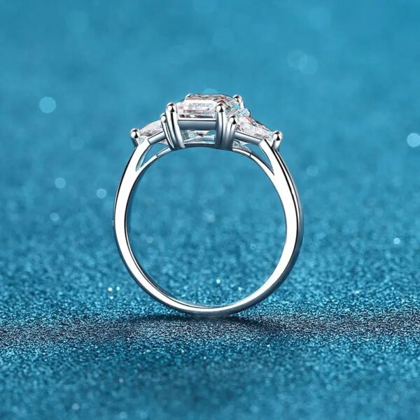 3ct Moissanite Forlovelsesring 18K Hvitt Gull