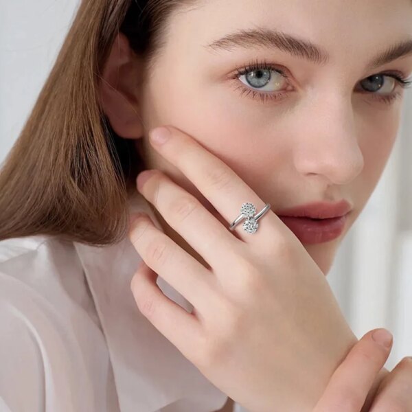 KNOBSPIN 2.5mm Blomst Moissanite Ring 925 Sølv