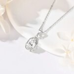 IOGOU 2.0ct Pear Cut Moissanite Pendant – Adjustable 925 Silver Chain