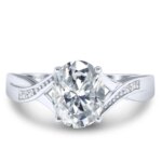 2CT Classic Pigeon Egg Dcolor Moissanite Circular Curve Ring