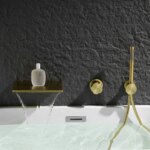 Minimalistisk veggmontert badekarkran i gunmetal med fossefallutløp