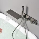 Veggmontert badekarkran i gunmetal med termostat og dobbelt handtak
