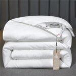 Mulberry Silk Quilt is 100% natural silk filling in all seasons