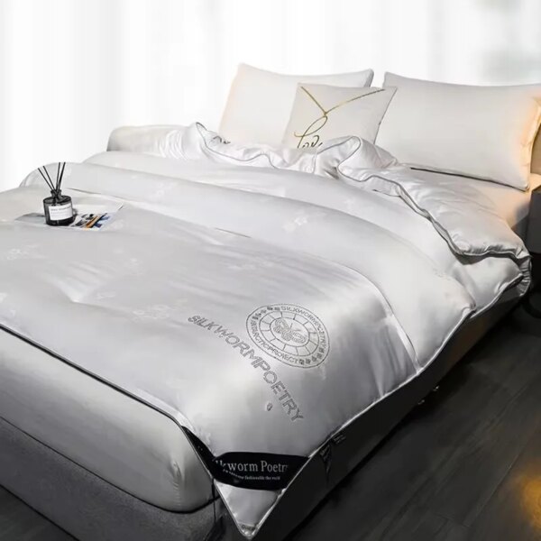 Monochrome Quilted Comforter 100% Silk